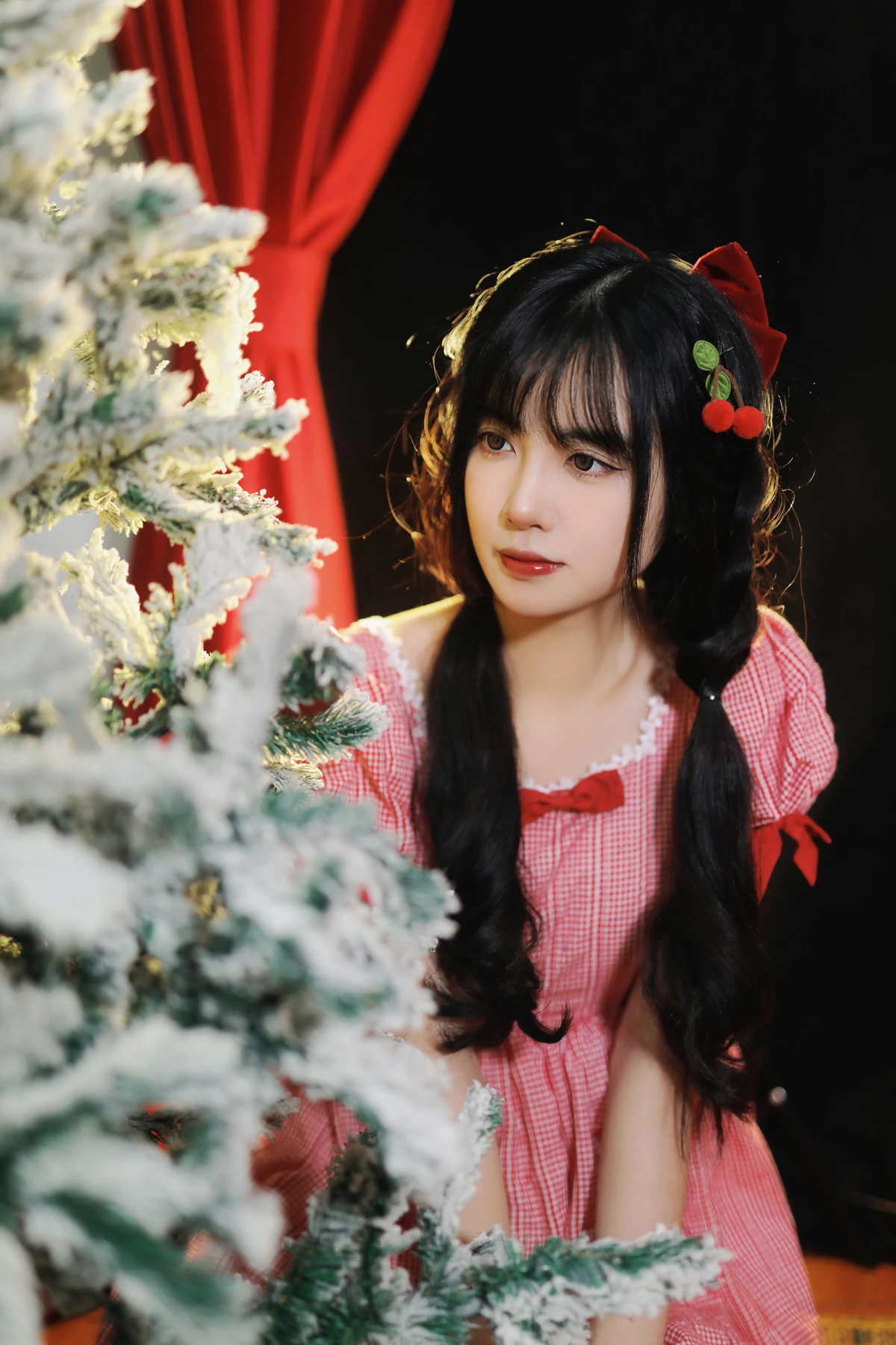 [YITUYU] 2022.12.18 Vol.2708 – Christmas in a Fairy Tale Light cherry blossom#[25P]-20