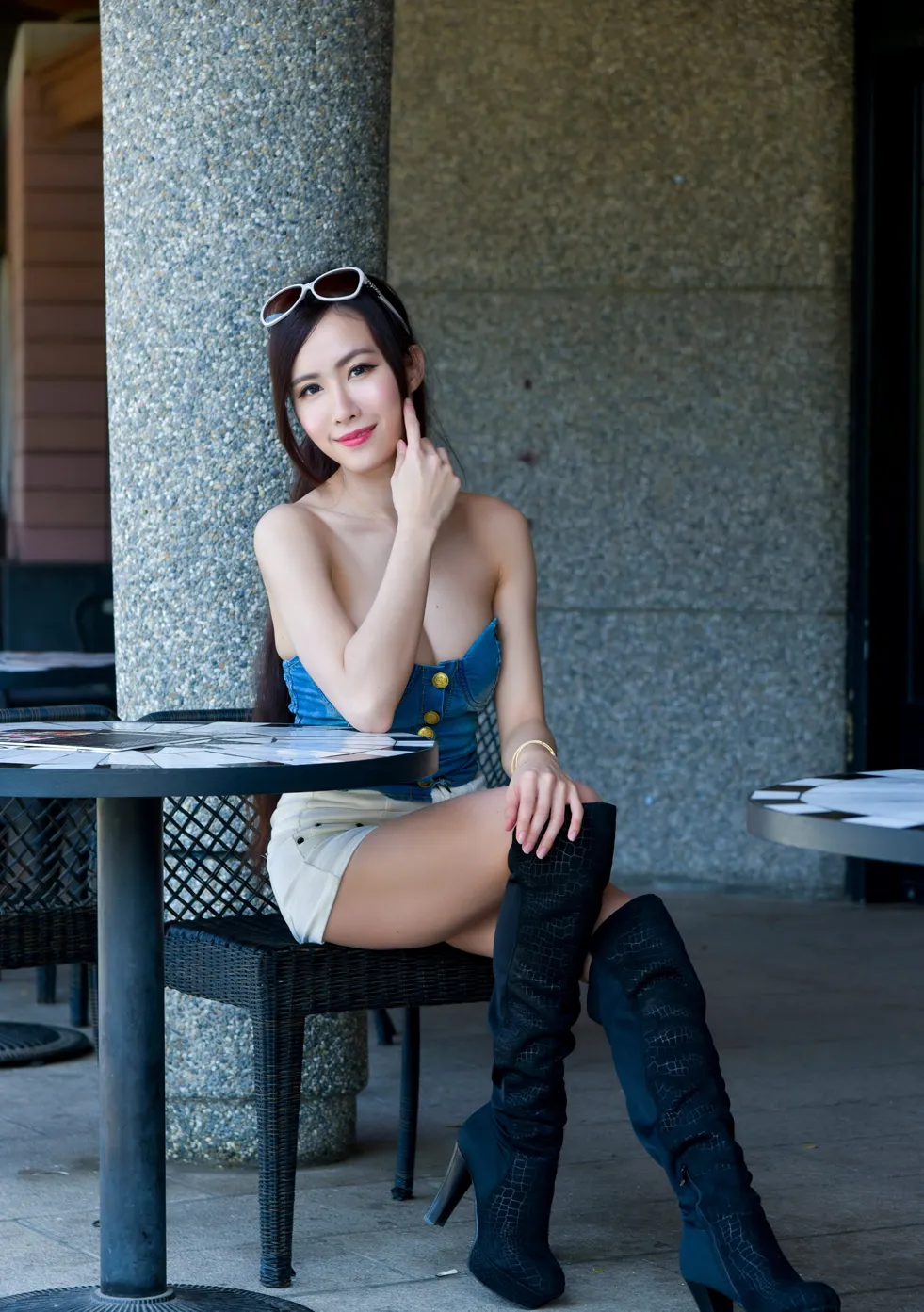 [Mzsock] NO.181 Yanxi off-shoulder shorts, boots and beautiful legs street photography#[71P]-54